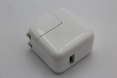 *LOT OF 17* Apple - 12W USB Wall Charger - Model A2167 (MGN03AM/A)