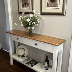 Beautiful Custom Made Solid Hardwood Console / Accent Table