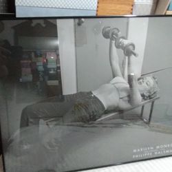 FRAMED POSTER ARTWORK - MARILYN MONROE 28"×22"