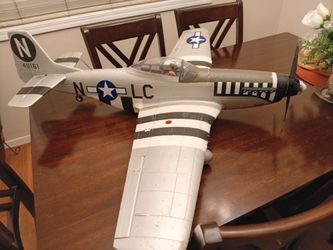 E-flite p51d mustang 1.2mm bnf rc plane