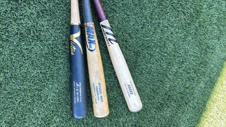 Wood baseball bats