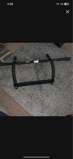 Pull up bar