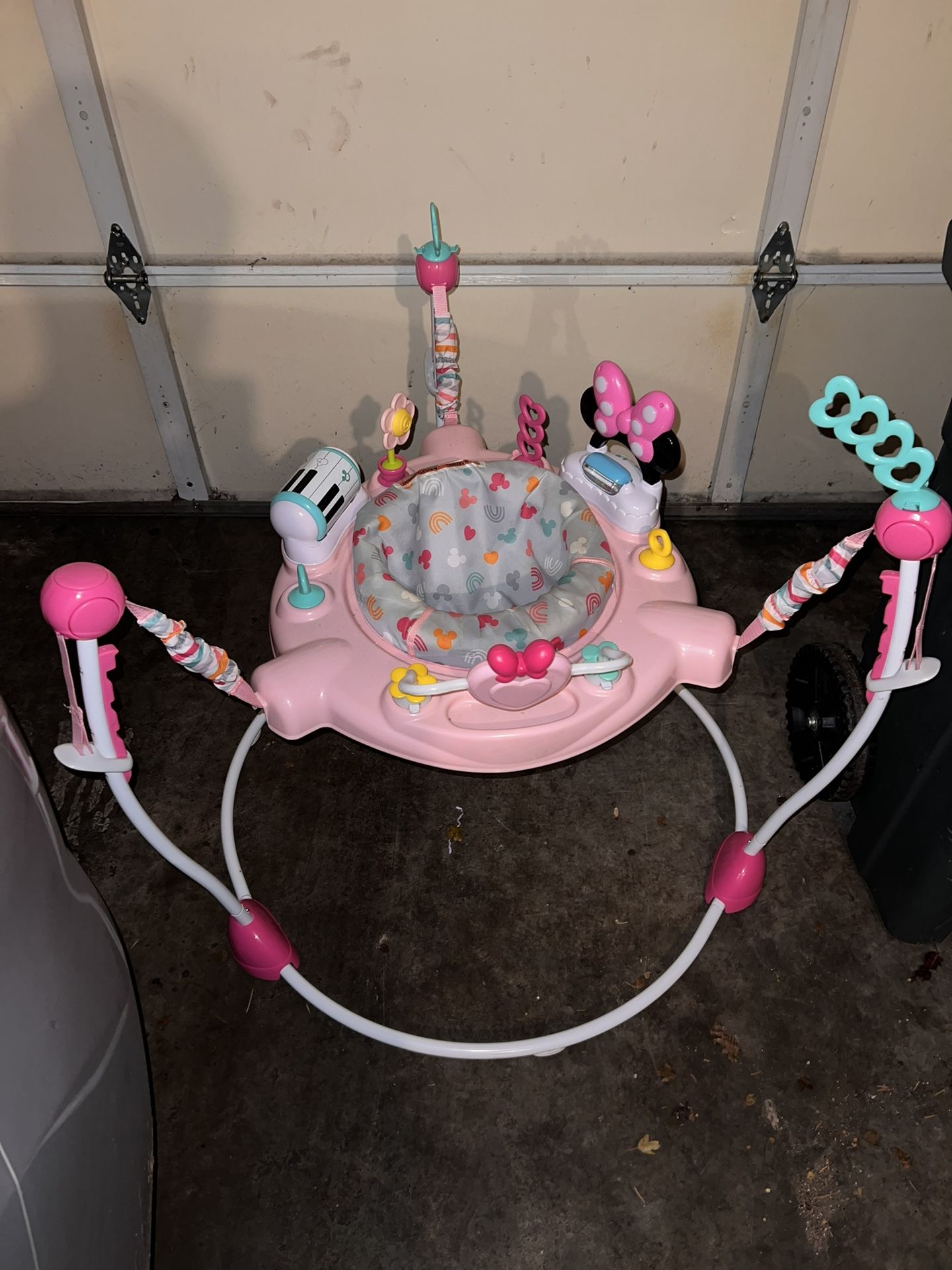 Minnie Mouse Baby Bouncer 