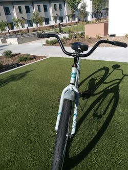 Nice beach cruiser