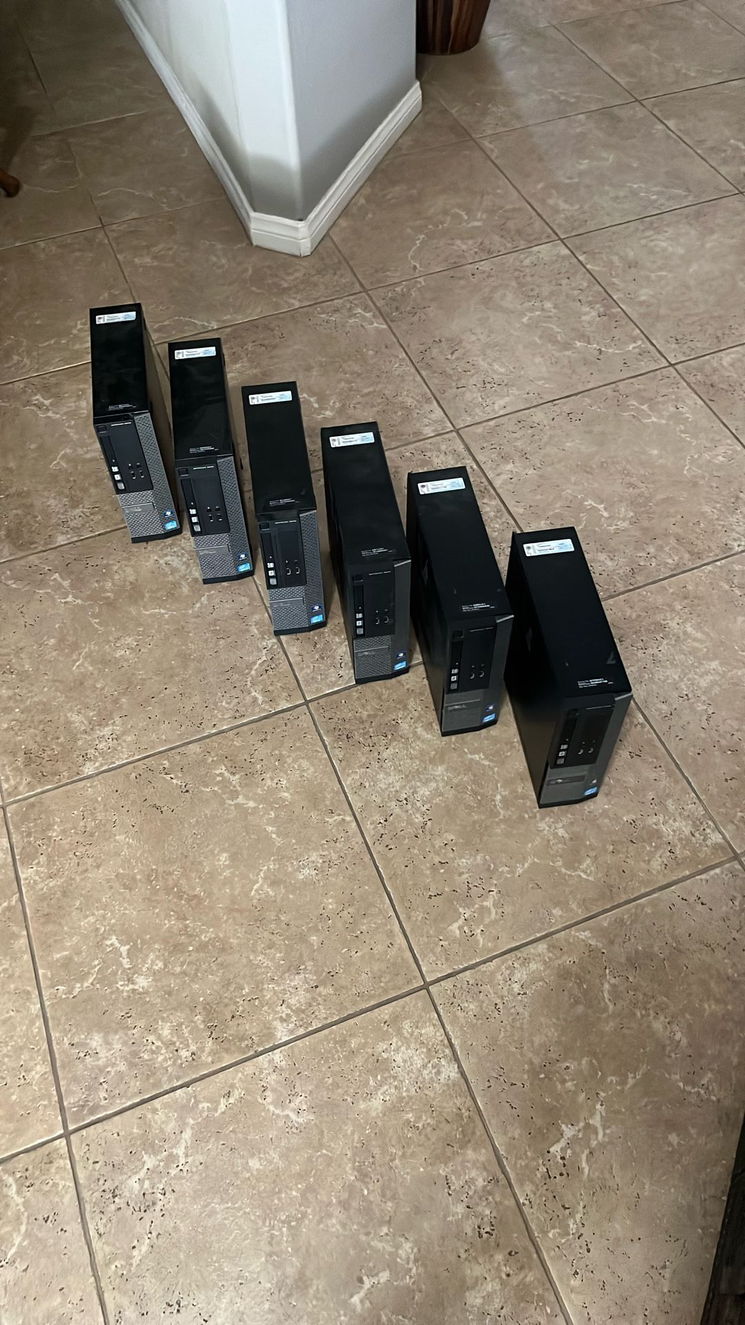 Dell Desktop Optiplex 3010 Computer Towers