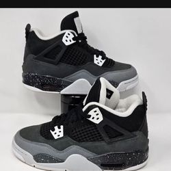 Jordan Retro 4 5y