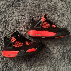 Jordan 4s Red Thunders