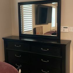 Black 6 Drawer Dresser with Mirror – Solid Wood Bedroom Furniture