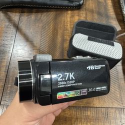 Digital Video Camera 