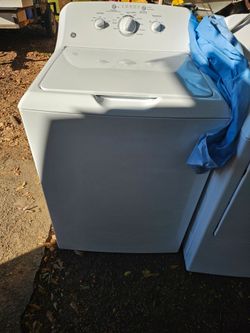 2025 GE Washer and Dryer