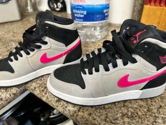 Air Jordan 1 Retro High GG "Deadly Pink"