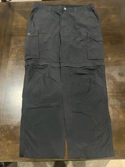 Columbia Omni-Tech Men's Black Cargo Tactical Pants 36W x 30L Cargo Pockets