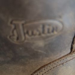 Botas  No Tienen Casquillo