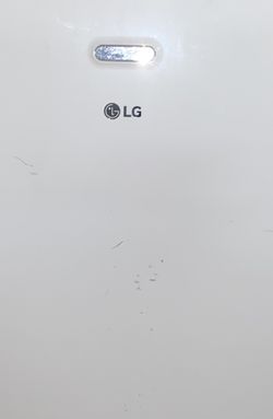LG 10,200 BTU PORTABLE A/C