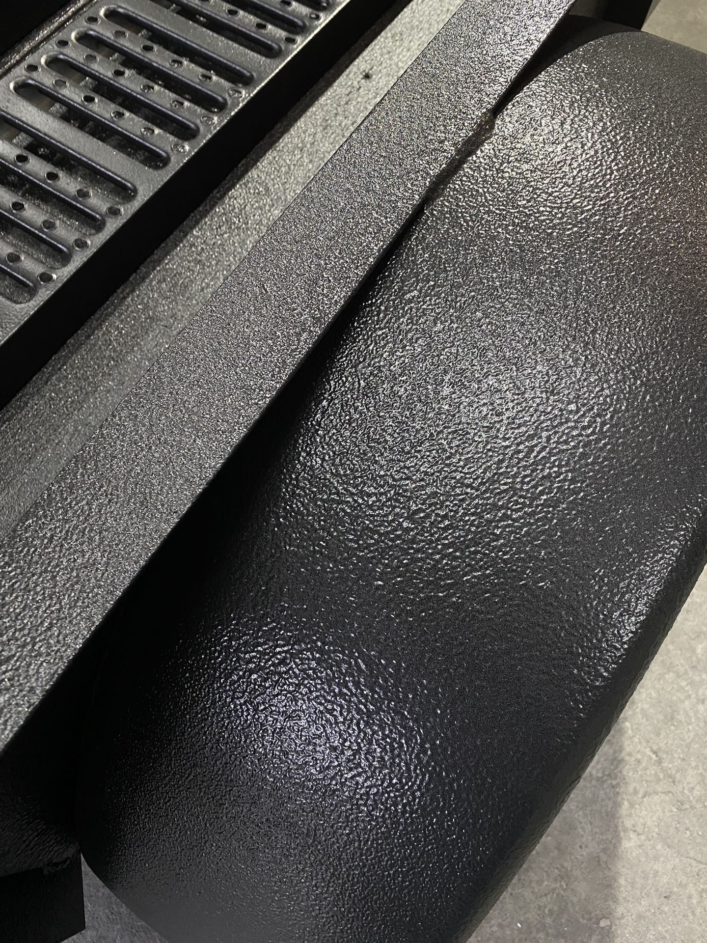 SPRAY TEXTURE BED LINERS