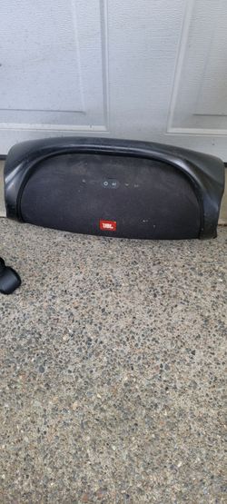 JBL boombox 1