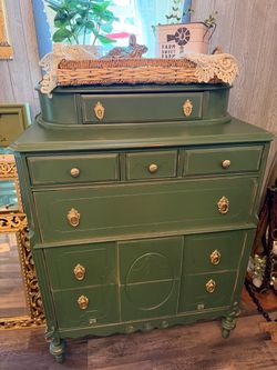 Gorgeous Evergreen Green Antique Farmhouse Dresser