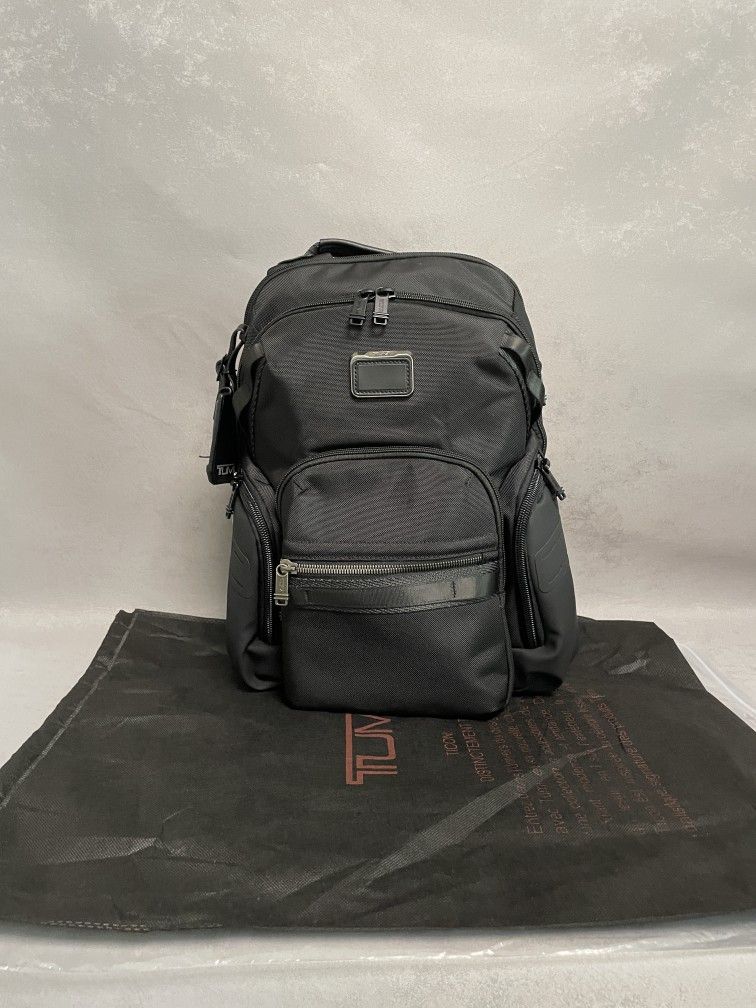 TUMl Black ALPHA BRAVO Navigation Backpack