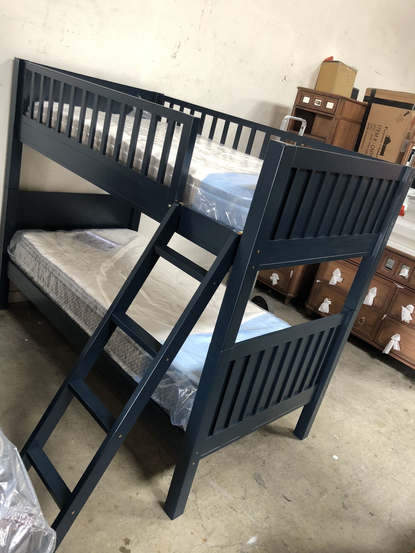 550 twin over twin bunk bed mattress included
