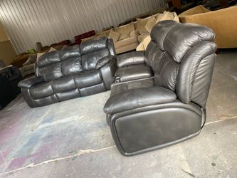 power leather sofa and loveseat 🐊