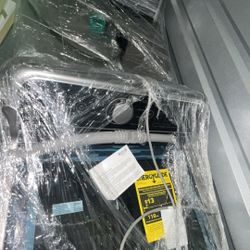 LG Top Load 5.0 CF Washer & Dryer