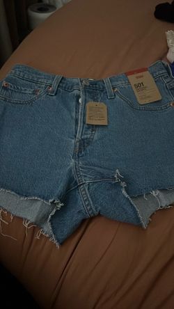 levi's women 501 short new