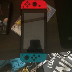 Nintendo Switch 