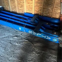 Atlas car lift platforms