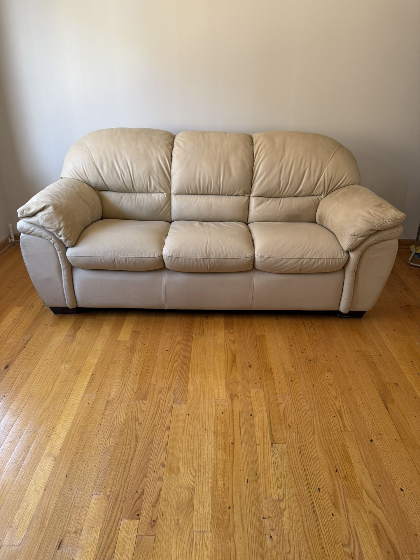 Leather Couch. Obo