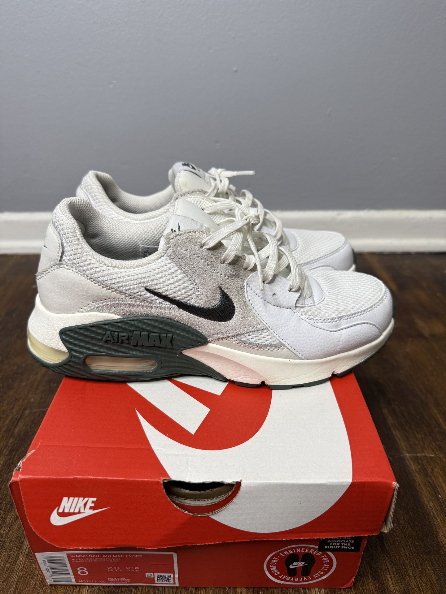 Nike Air Max Sneakers