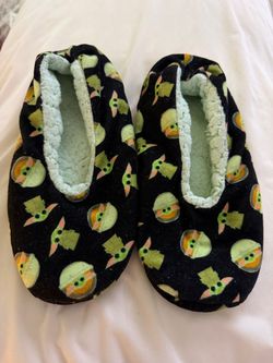 Baby Yoda Grogu Fuzzy Slippers