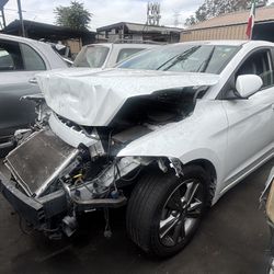 2017 Hyundai Elantra 1.8L PARTS ONLY 