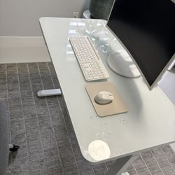 Modern Standing Desk