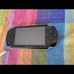 PSP 1000 Bundle