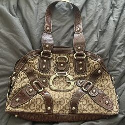 Classy Guess Handbag