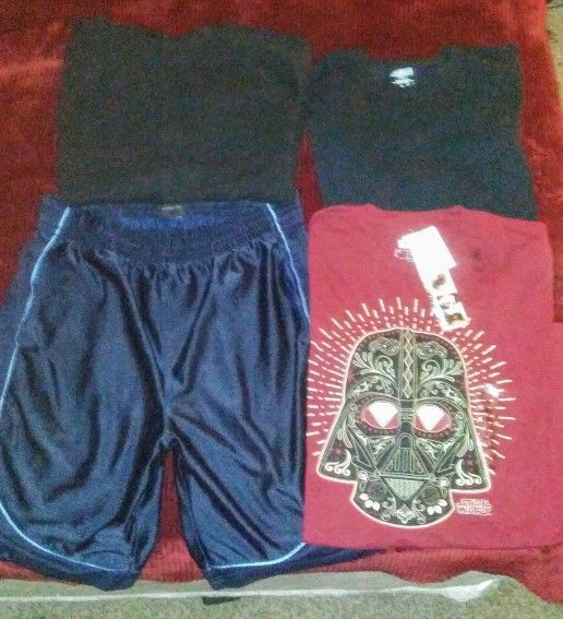 Men's Clothes size Large