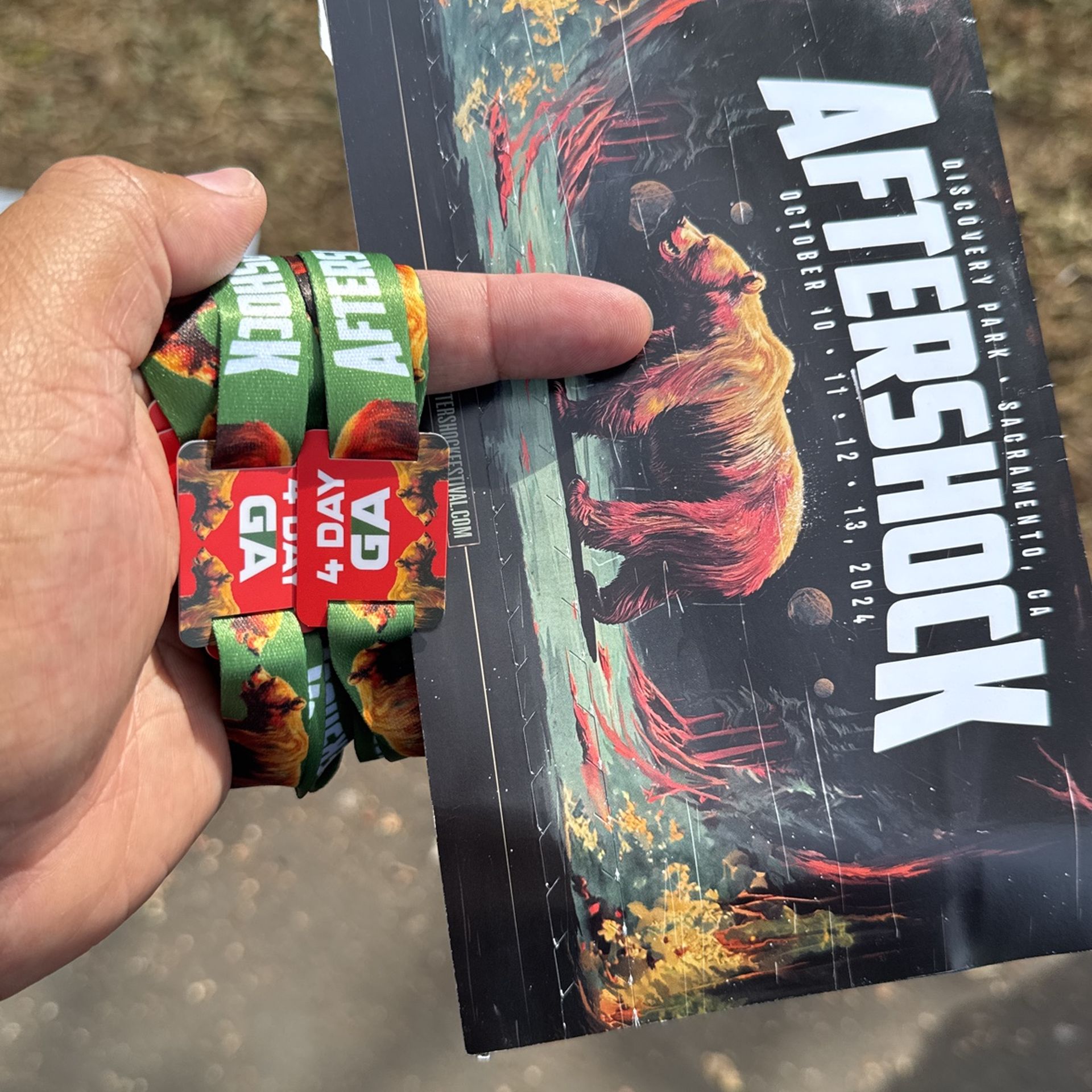 AFTERSHOCK WRISTBANDS GA