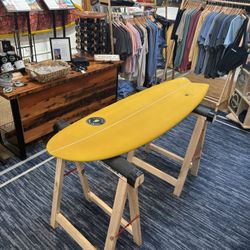 HSS “Phat fish” 5’6 Twin Fish Yellow Matte Orozso