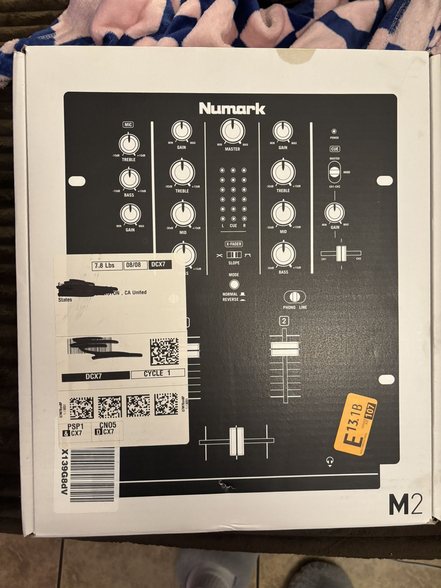 Numark M2