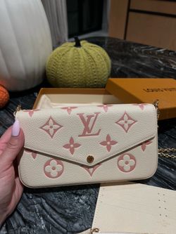 Louis Vuitton felicie pochette