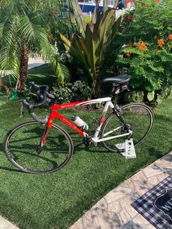TREK 2500 ZR9000 Excellent Condition 56cm Road Bike for Sale