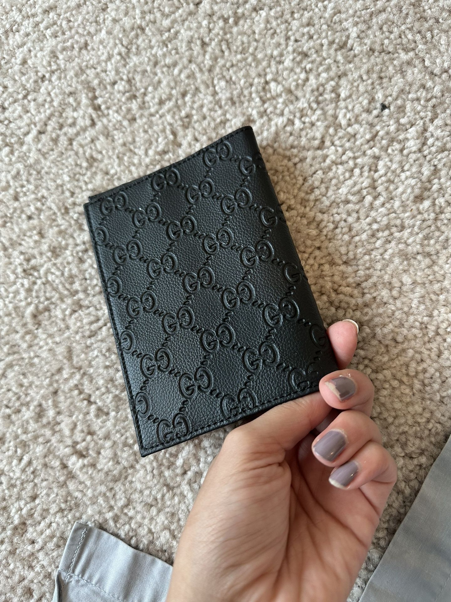 Gucci Passport Wallet for Sale in Richmond, VA - OfferUp