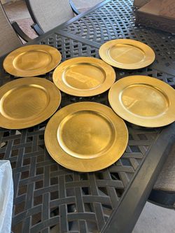 Charger Plates.    Chino, ca