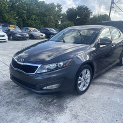 2011 Kia Optima 