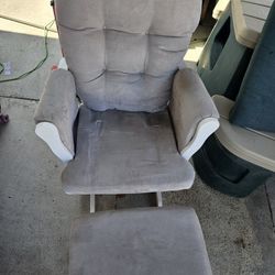 Rocking Chair And Ottoman 