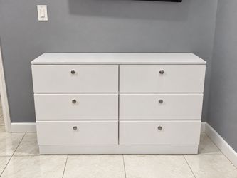 White 6-Drawer Double Dresser