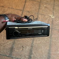 Kenwood Digital Media Reciever ( KMM-BT332U )