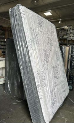 King Size Mattress And Box Spring