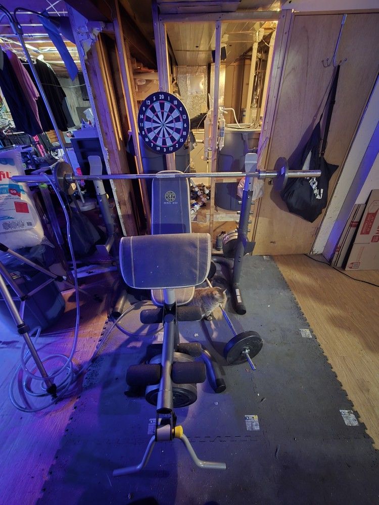 Gold's Gym XRS 20. Trades For Aquarium