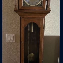 Grandfather Clock 